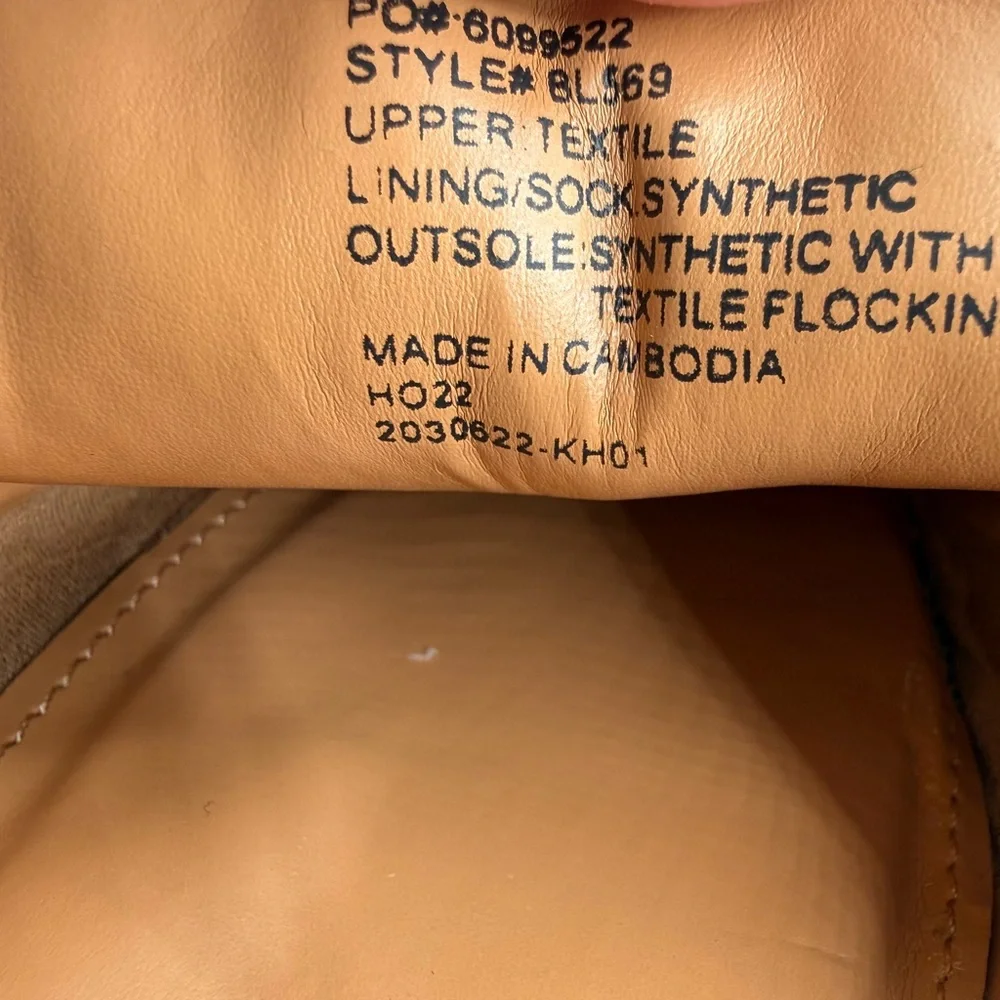 J. Crew Classic Black Velvet Slip-On Loafers – Elegant Minimalist Dress Flats - Picture 5 of 16